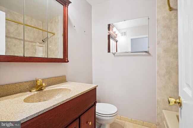Building Photo - 6760 Cardinal Woods Ct