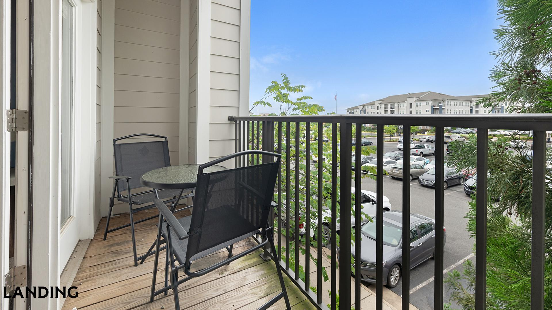 Building Photo - 8100 Palisades Cir