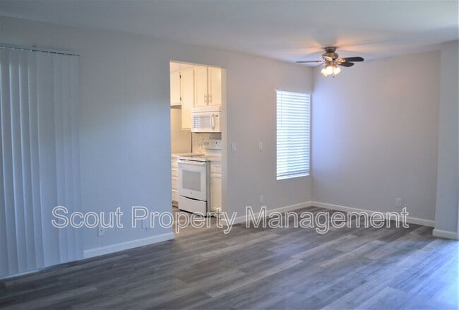 Building Photo - 663 Diamond Way