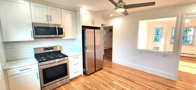 Building Photo - 60 Farrington St
