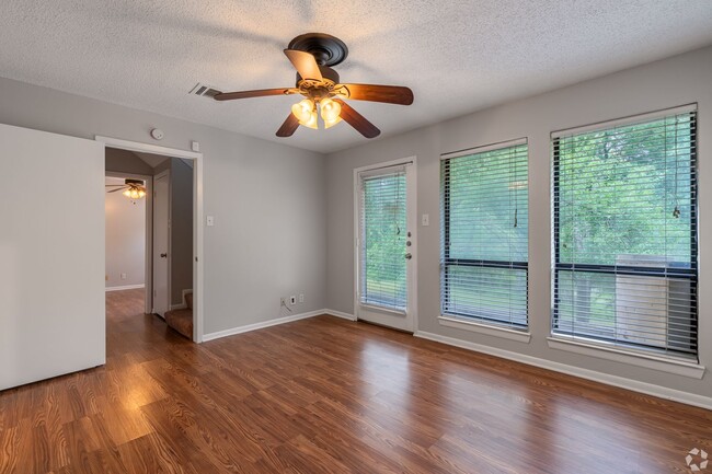 Interior Photo - Stewart Apartments