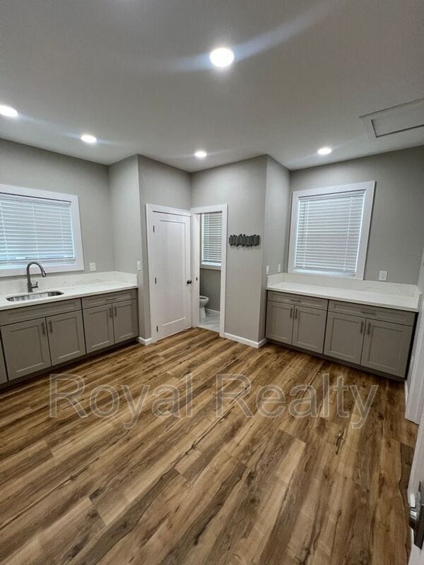 Building Photo - 1450 Ke’eaumoku St