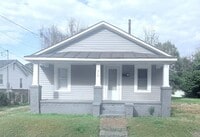 Building Photo - 3 Bedroom, 1.5 Bath Home