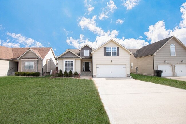 Primary Photo - Pet Friendly Three Bedroom with Bonus!