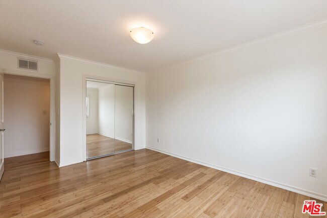 Building Photo - 1226 Franklin St