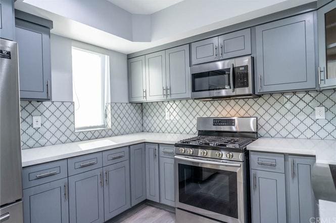 Building Photo - 4820 St Charles Pl