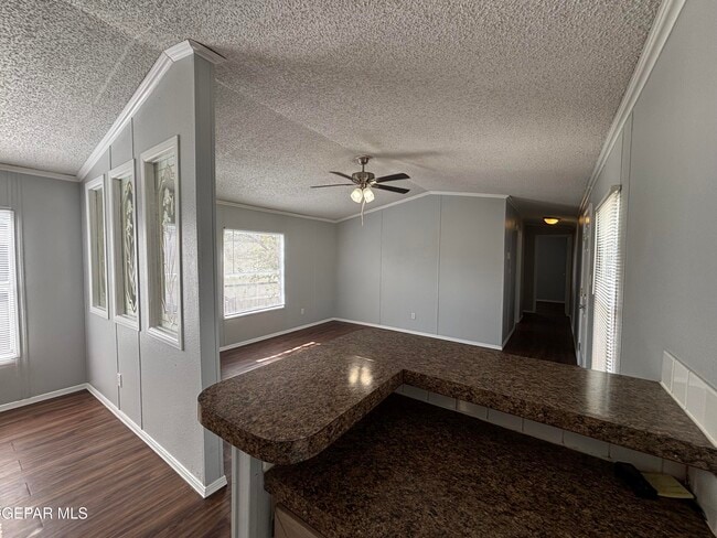 Building Photo - 850 Talbot Ave