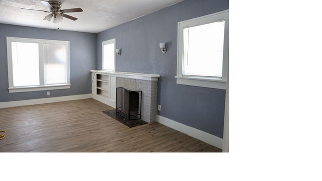 Building Photo - 1609 S Main St