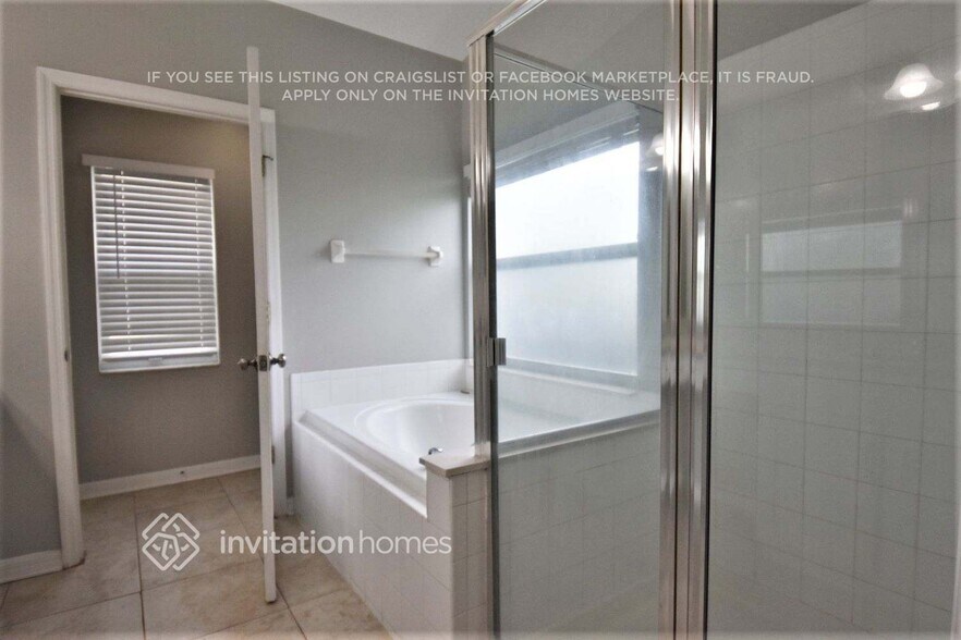Building Photo - 4966 Worthington Cir