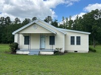 Building Photo - 23640 Riverton Rd