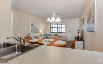 Building Photo - 9350 Lennex Ln