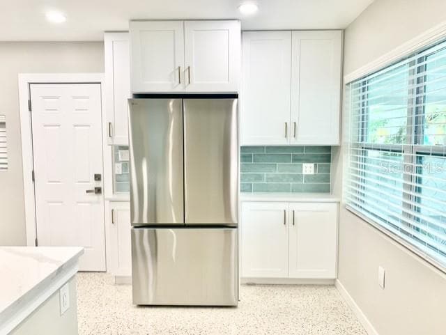 Building Photo - 2472 Coronado Way