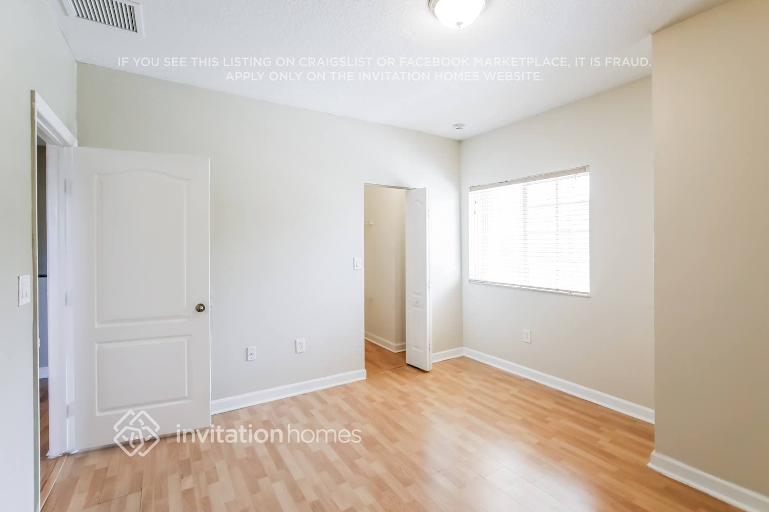 Building Photo - 16349 SW 50th Terrace