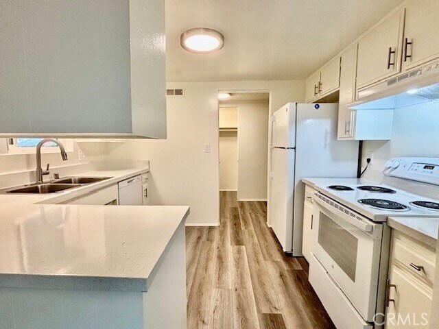 Building Photo - 16531 Alliance Ave