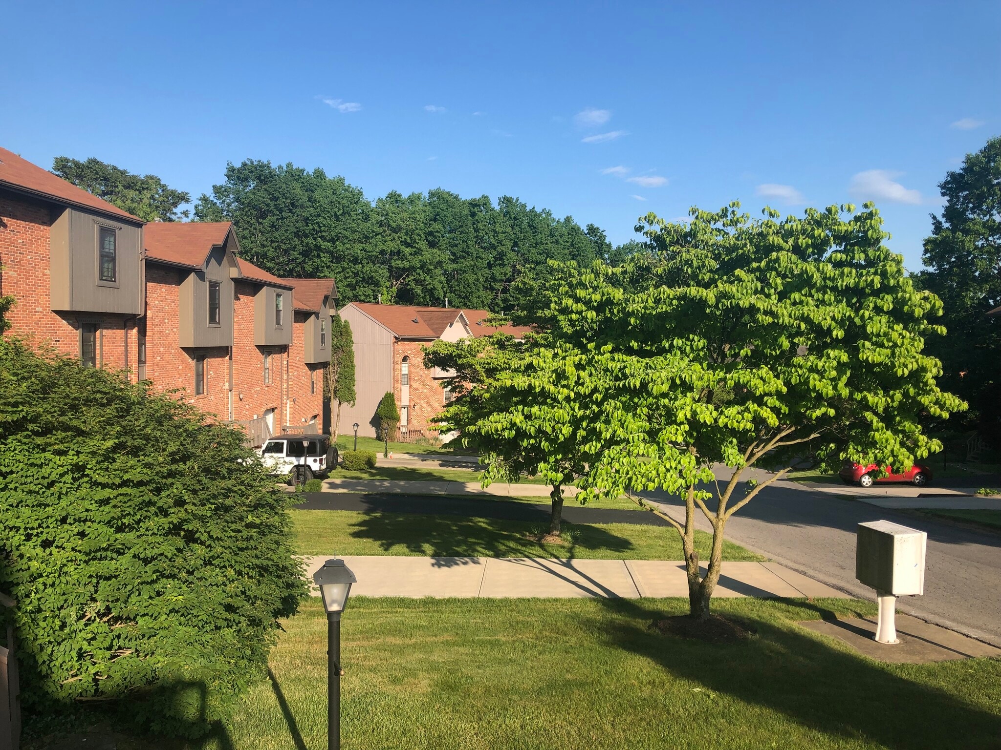 Building Photo - 604 Sunset Cir