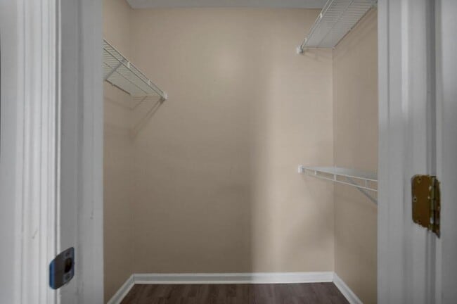 Building Photo - 3681 Highgate Dr