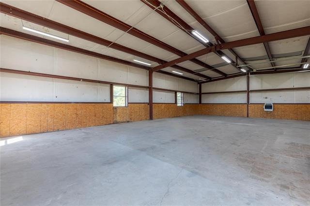 Building Photo - 261 Red Rd