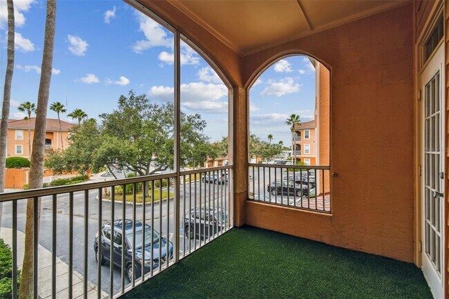 Building Photo - 5000 Culbreath Key Way