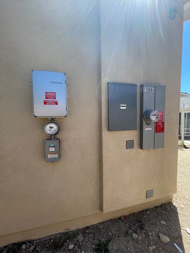 Building Photo - Brand New Construction - Great Fountain Va...