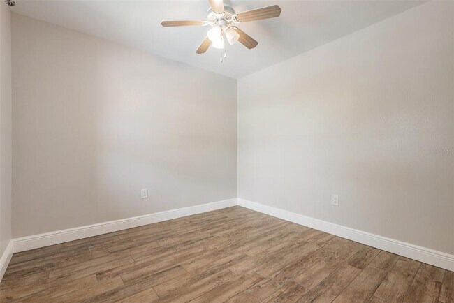 Building Photo - 6125 113th St