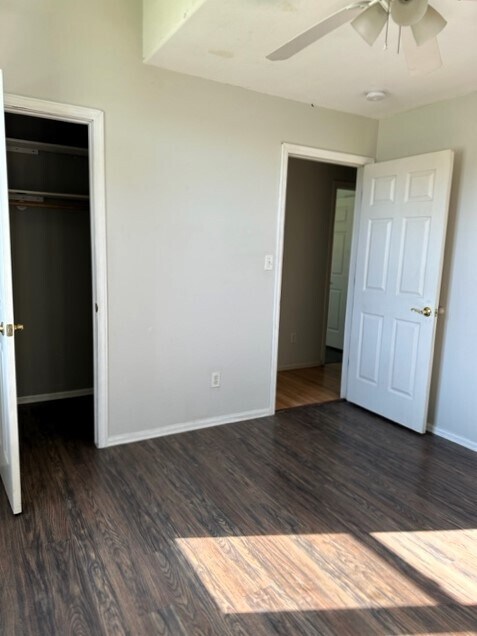 Building Photo - 425 Gold Rush Dr