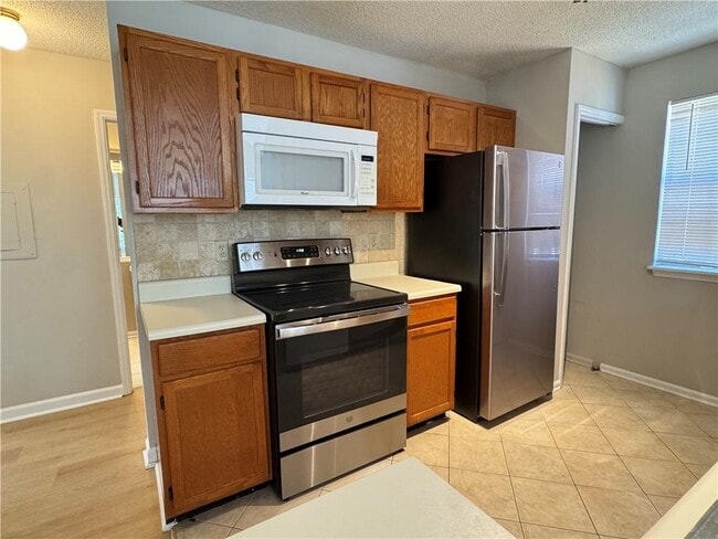 Building Photo - 901 Wentworth Ct