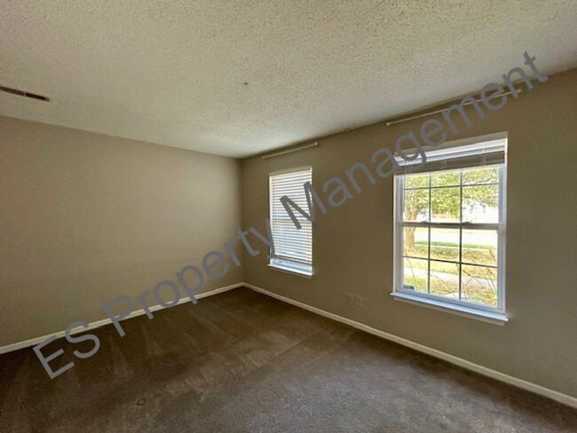 Building Photo - Beautiful 3 bedroom in Camby!