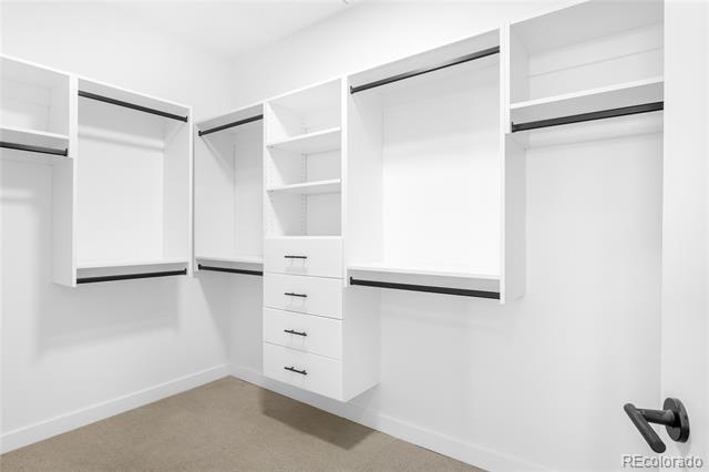 Building Photo - 3520 Chestnut Pl