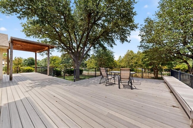 Building Photo - 15114 Wells Port Dr