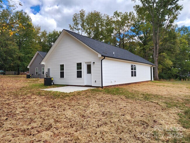 Building Photo - 30 Stricker Ave NW