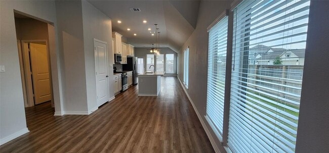 Building Photo - 100 Los Olives Ln