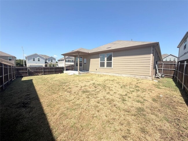 Building Photo - 508 Red Knot Ave