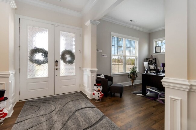 Building Photo - Beautiful Furnished Home in Olmstead