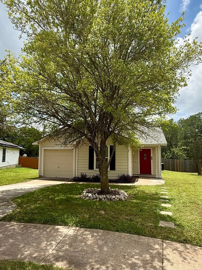 Building Photo - 3504 Banda Ln