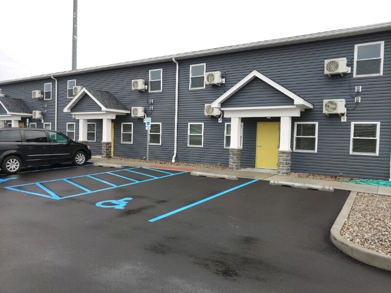 Building Photo - 3420 Stellhorn Rd