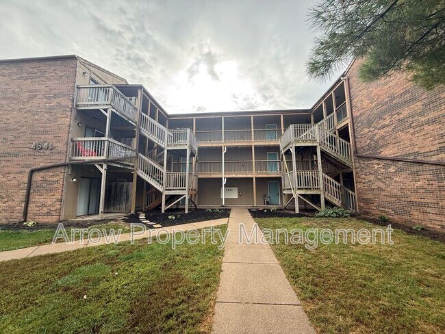 Building Photo - 4541 Tranquility Dr