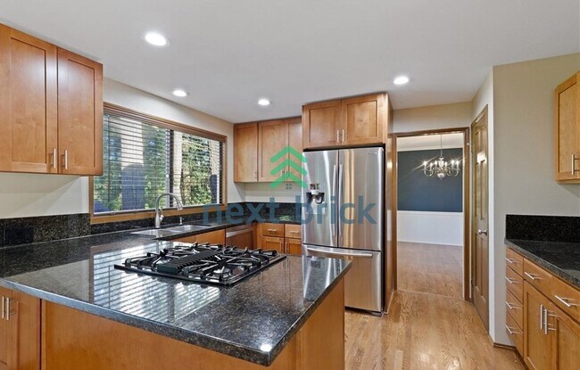 Building Photo - Beautiful 4-Bedroom Home with Spacious Yard in a Quiet Cul-de-Sac