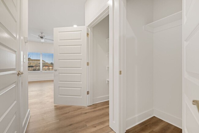 Building Photo - The Aspen at Been Road Villas 3 Bed, 2 Bath