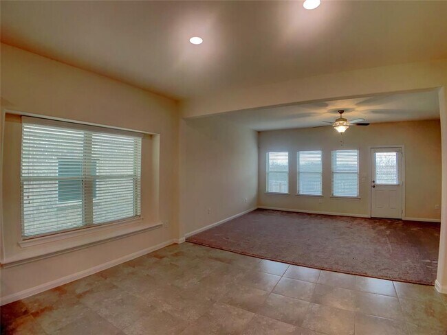 Building Photo - 13911 Stripling Ln