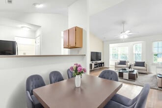 Building Photo - 188 Midland Pkwy