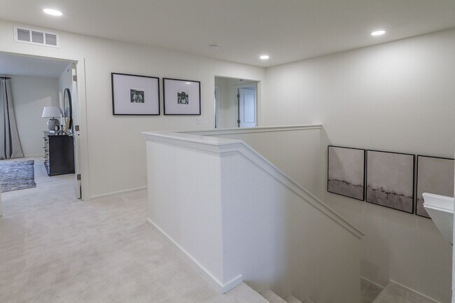 Building Photo - 800 Galloway Dr