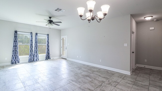 Building Photo - 15063 Baylor Ave