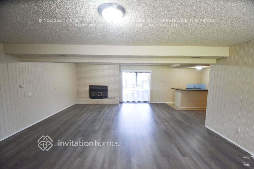 Building Photo - 12728 52nd Dr SE