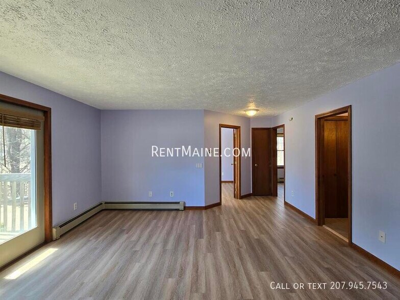 Building Photo - 10 Hartley St