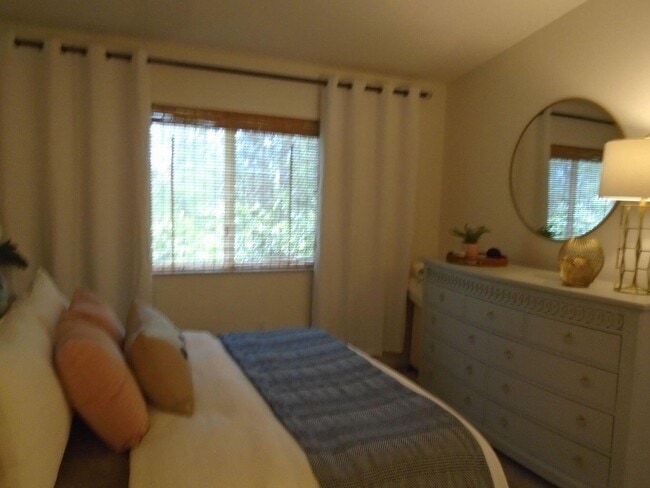 Building Photo - 3760 N Jog Rd