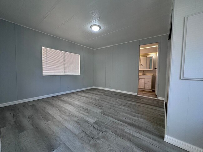 Building Photo - **RENT TO OWN** 2 bed / 2 bath - Mobile Ho...