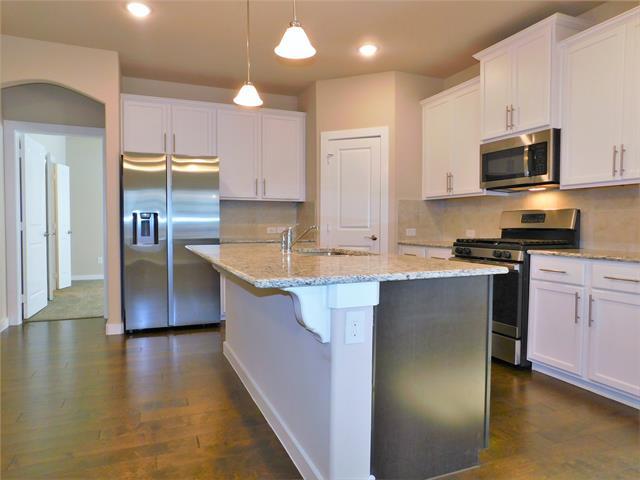 Building Photo - 2100 Paxton Way