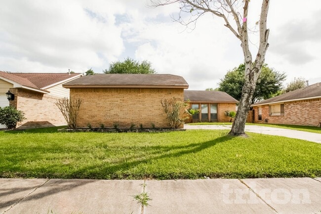 Building Photo - 7206 Sonnet Glen Ln