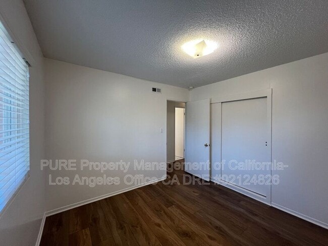 Building Photo - 19327 Reinhart Ave