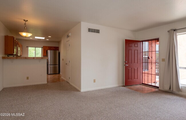 Building Photo - 6255 N Camino Pimeria Alta